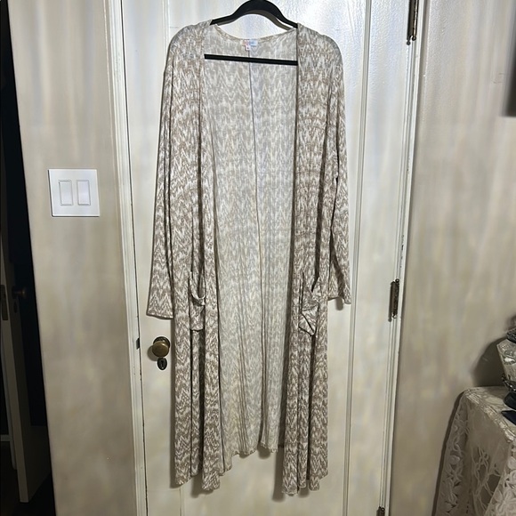 LuLaRoe Cream Knit Cardigan - Picture 1 of 4